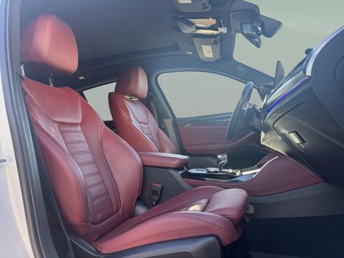 Used 2023 BMW X4 M40i image 21