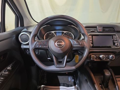 Used 2025 Nissan Versa S w/ Trunk Package FWD image 11