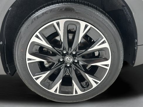 Used 2024 MAZDA CX-90 Plug-In Hybrid w/ Premium Pkg AWD/4WD image 8