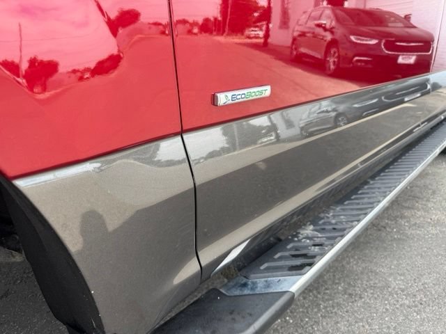 Used 2017 Ford F150 XLT w/ Equipment Group 302A Luxury AWD/4WD image 2