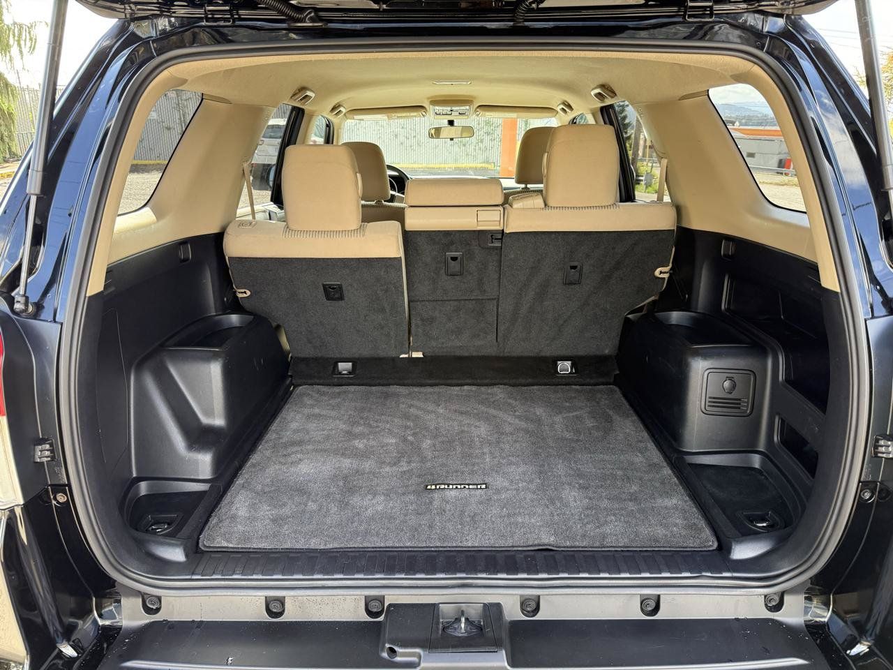Used 2011 Toyota 4Runner SR5 RWD image 28