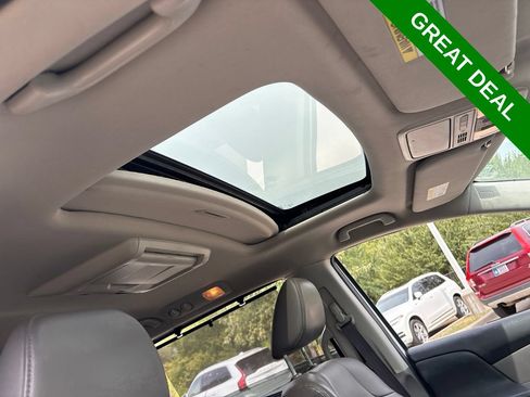 Used 2015 Honda Odyssey EX-L image 15