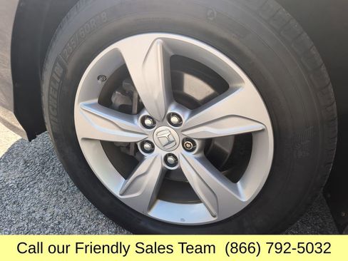 Used 2018 Honda Odyssey EX-L image 26