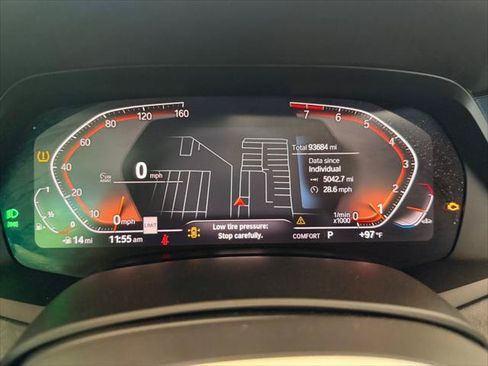 Used 2021 BMW X5 sDrive40i w/ M Sport Package RWD image 13