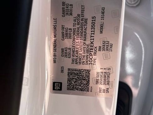 New 2026 Chevrolet Colorado Trail Boss AWD/4WD image 24