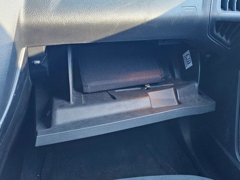 Used 2016 Ford Focus SE w/ SE Sport Package image 23