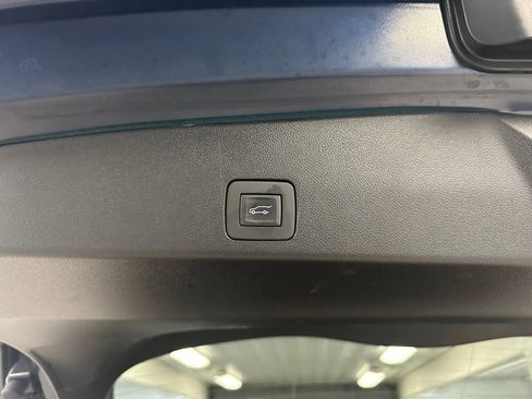 Certified 2023 Buick Encore GX Essence w/ Experience Buick Package image 23