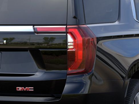 New 2026 GMC Yukon Denali w/ Advanced Technology Package AWD/4WD image 35