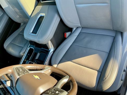 Used 2022 Chevrolet Silverado 1500 LTZ w/ LTZ Premium Package image 41