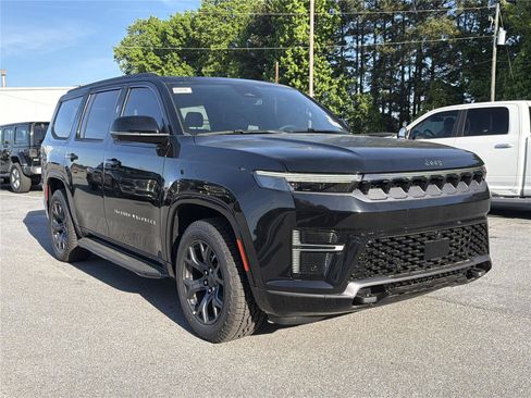 New 2026 Jeep Grand Wagoneer 4WD image 4