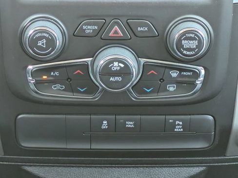 Certified 2019 RAM 1500 Classic Warlock RWD image 13