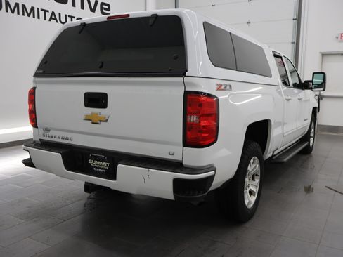 Used 2017 Chevrolet Silverado 1500 LT w/ All Star Edition AWD/4WD image 4