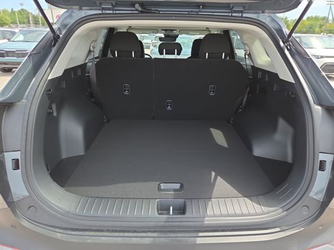New 2026 Kia Sportage LX image 8