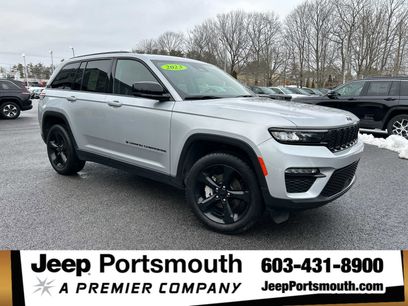 Used 2023 Jeep Grand Cherokee Limited w/ Black Appearance Package