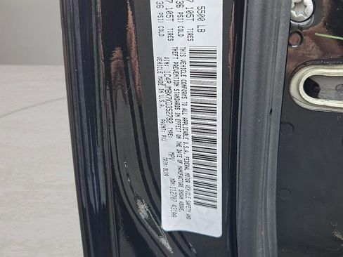 Used 2019 Jeep Cherokee Trailhawk image 26