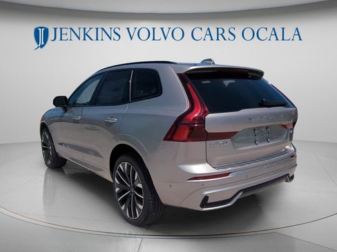 New 2026 Volvo XC60 B5 Ultra w/ Protection Package Premier image 5