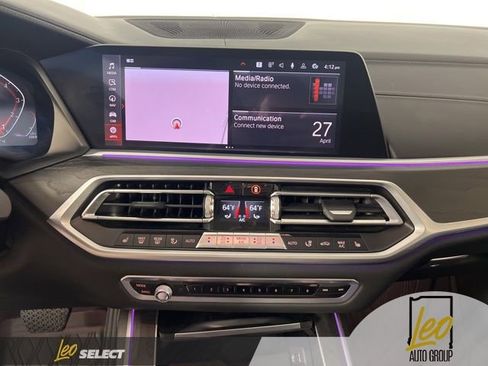 Used 2019 BMW X7 xDrive50i w/ Premium Package AWD/4WD image 21