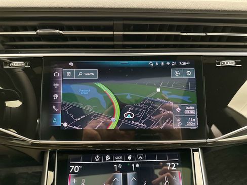 Used 2026 Audi Q8 Premium Plus AWD/4WD image 29