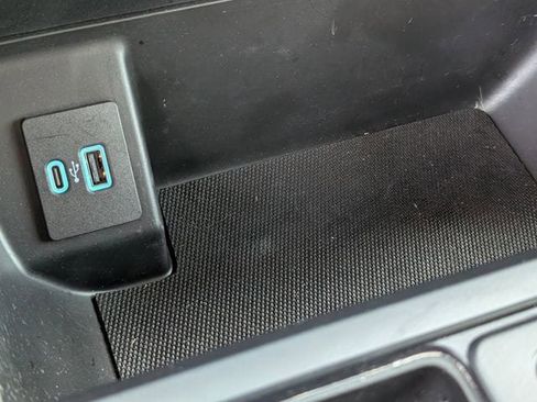 Used 2024 Ford F150 STX image 18