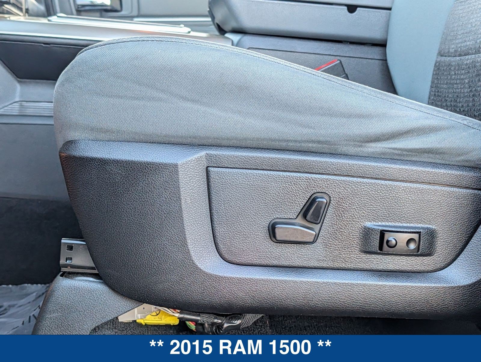 Used 2015 RAM 1500 Outdoorsman AWD/4WD image 23