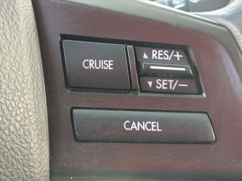 Used 2012 Subaru Impreza 2.0i Premium image 11