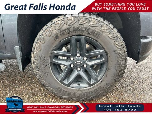 Used 2021 Chevrolet Silverado 1500 LT Trail Boss w/ Convenience Package II AWD/4WD image 32