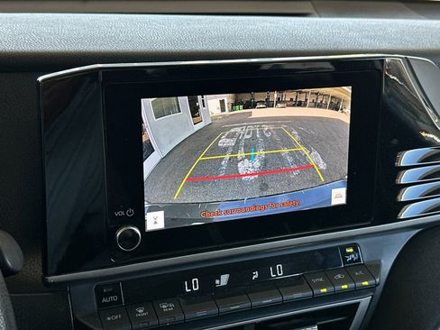 Used 2025 Toyota Camry LE FWD image 16