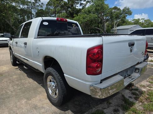 Used 2008 Dodge Ram 1500 Truck Laramie w/ Trailer Tow Group AWD/4WD image 3