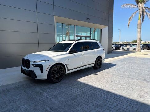 Used 2024 BMW X7 M60i w/ Executive Package AWD/4WD image 1
