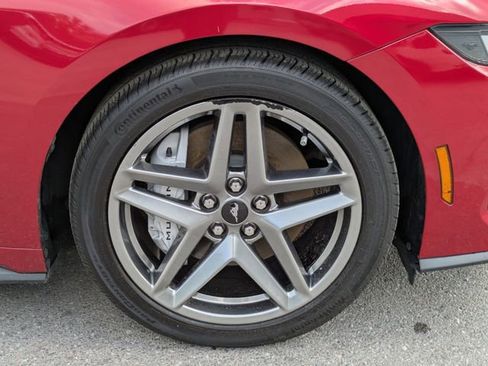 Used 2024 Ford Mustang GT Premium image 11