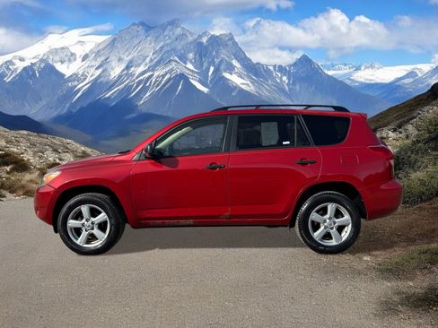 Used 2008 Toyota RAV4 Sport image 2