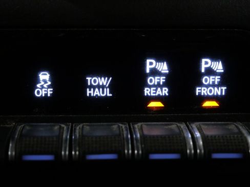 Used 2022 RAM 1500 Big Horn AWD/4WD image 20