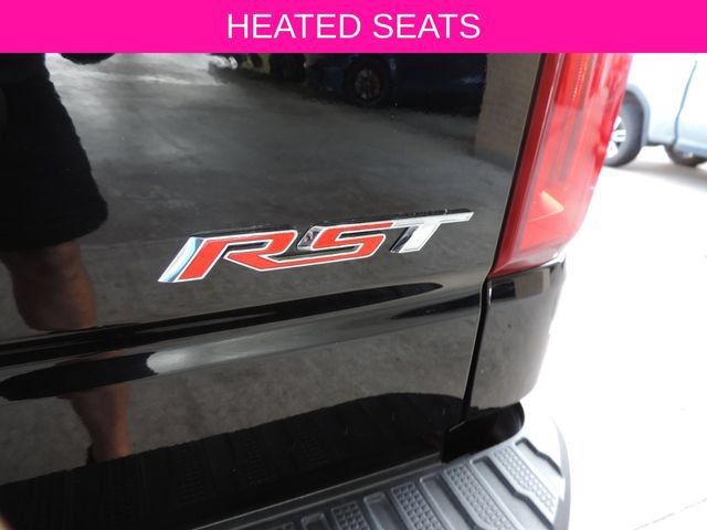 Used 2023 Chevrolet Silverado 1500 RST w/ Z71 Off-Road Package AWD/4WD image 17
