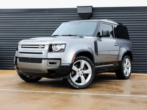 Used 2021 Land Rover Defender 90 X-Dynamic S image 1