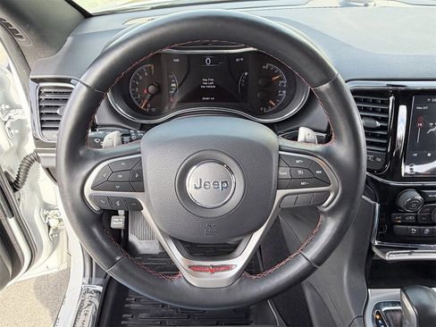 Used 2020 Jeep Grand Cherokee Trailhawk image 24