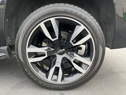 Used 2018 Chevrolet Tahoe Premier image 26