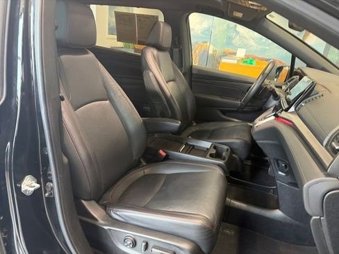Used 2024 Honda Odyssey Sport image 44
