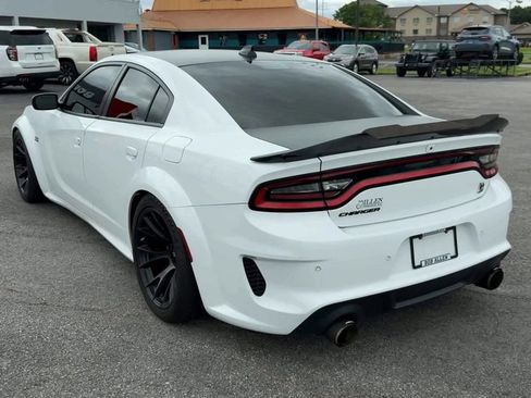 Used 2022 Dodge Charger Scat Pack RWD image 5