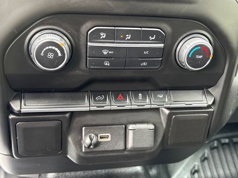 Used 2020 Chevrolet Silverado 1500 W/T w/ WT Fleet Convenience Package image 12