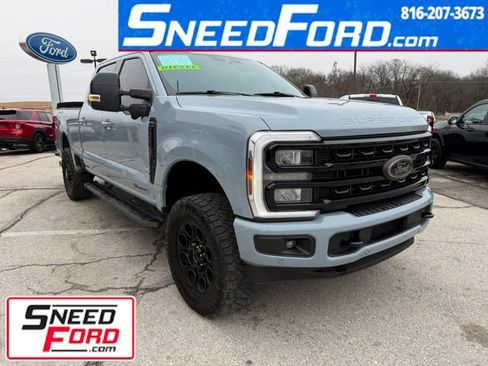 Used 2024 Ford F250 Lariat w/ Lariat Ultimate Package AWD/4WD image 1