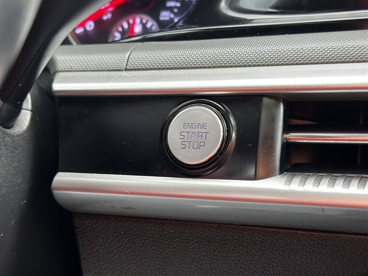Used 2022 Kia K5 GT-Line w/ GT-Line Awd Premium Package image 29
