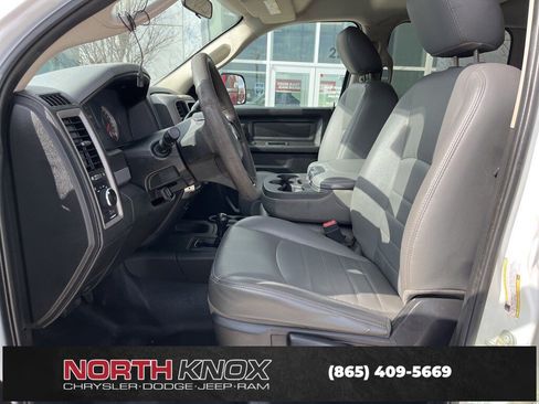 Used 2017 RAM 5500 Tradesman w/ Chrome Appearance Group image 3