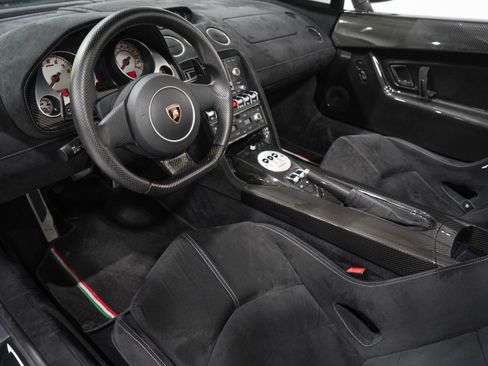 Used 2012 Lamborghini Gallardo LP 570-4 Performante AWD/4WD image 2