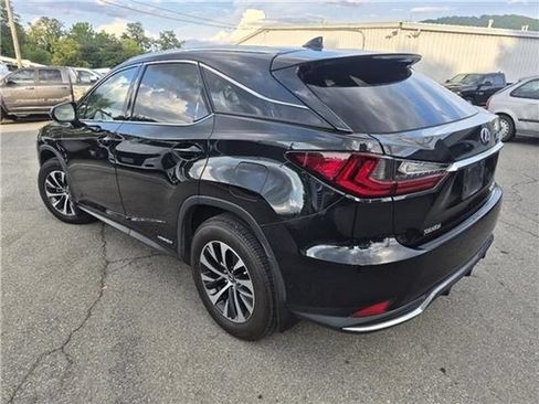 Used 2022 Lexus RX 450h AWD w/ Premium Package image 17