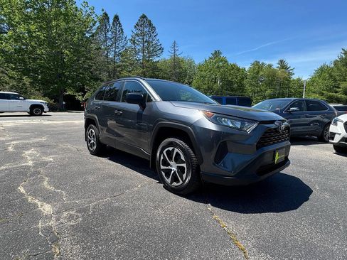 Used 2020 Toyota RAV4 LE w/ All Weather Liner Package AWD/4WD image 8