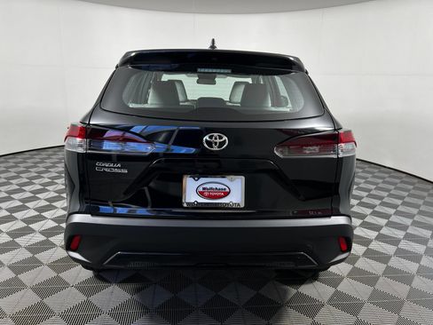 Used 2026 Toyota Corolla Cross L FWD image 6