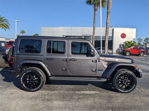 Certified 2021 Jeep Wrangler Unlimited Sahara image 3