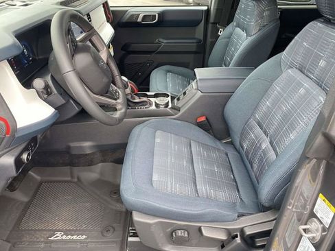 New 2026 Ford Bronco Heritage Edition image 12