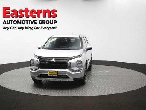 Used 2024 Mitsubishi Outlander SE FWD image 53