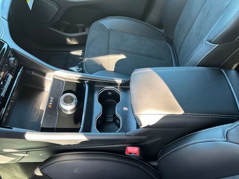 New 2025 Jeep Grand Cherokee L Altitude AWD/4WD image 18